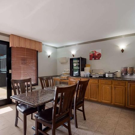 Quality Inn Fort Jackson Κολούμπια Εξωτερικό φωτογραφία